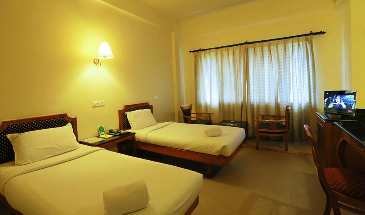 Hotel Royal Omars Kannur Exterior foto