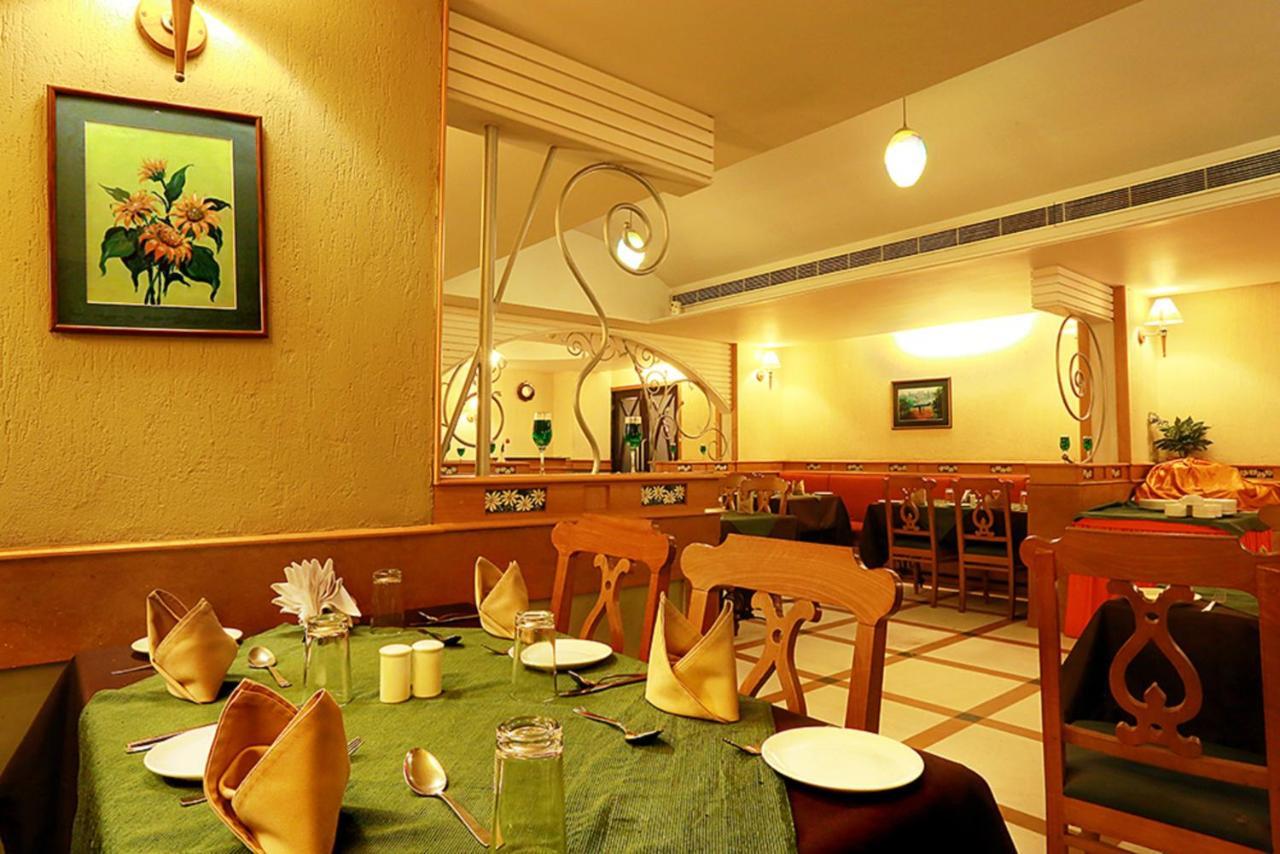 Hotel Royal Omars Kannur Exterior foto