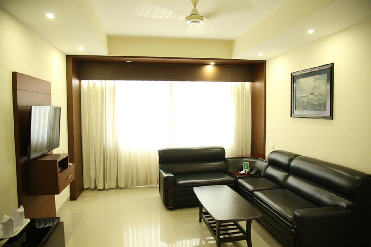 Hotel Royal Omars Kannur Exterior foto