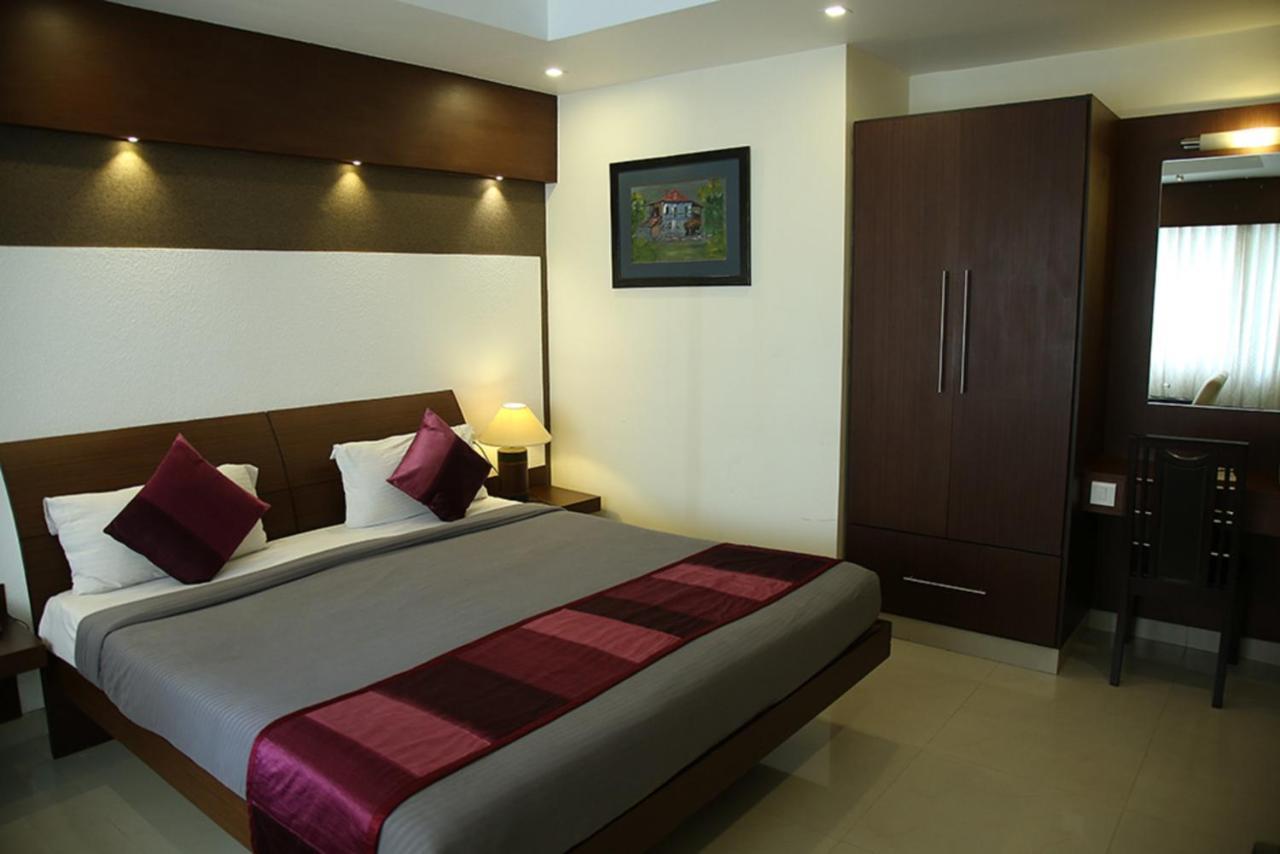 Hotel Royal Omars Kannur Exterior foto