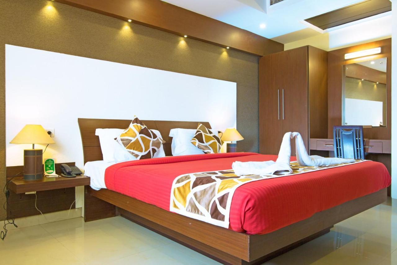 Hotel Royal Omars Kannur Exterior foto