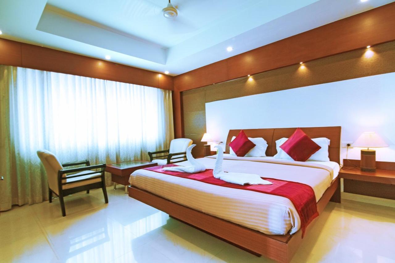 Hotel Royal Omars Kannur Exterior foto