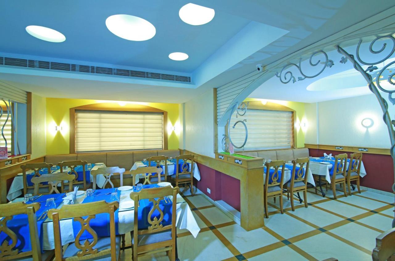 Hotel Royal Omars Kannur Exterior foto
